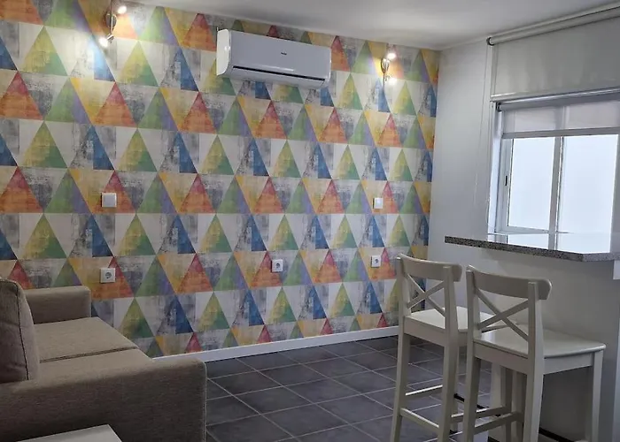 Casa De Ferias_as Oliveiras I بيت للعطل *